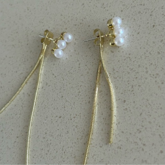 Front Back Pearl Dangling Earrings - Picture 7 of 13
